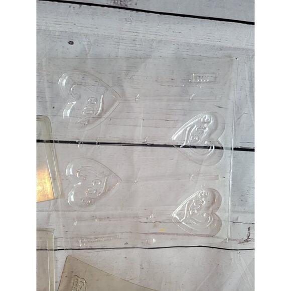 Valentine's Day Lot 3 Candy Molds Hearts 3D Heart Vintage - Picture 3 of 4